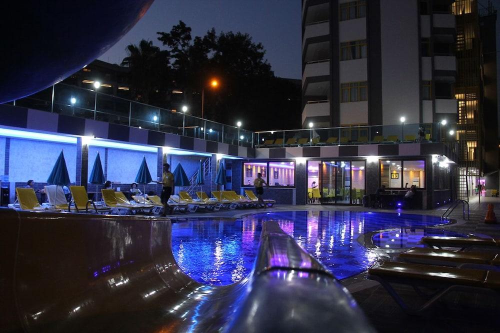 Merlin Beach Park Hotel Tosmur Εξωτερικό φωτογραφία
