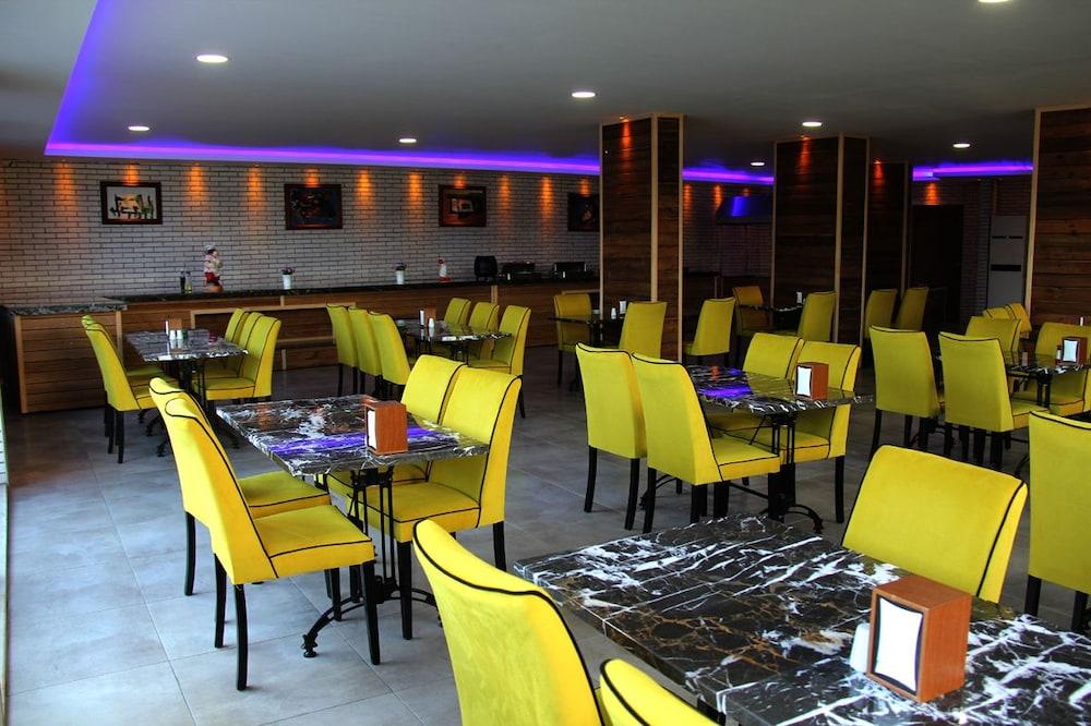 Merlin Beach Park Hotel Tosmur Εξωτερικό φωτογραφία